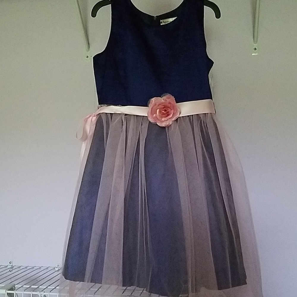 Little girls party dress